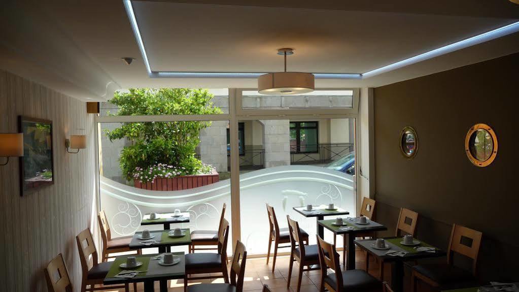 Brit Hotel Des Halles Конкарно Экстерьер фото